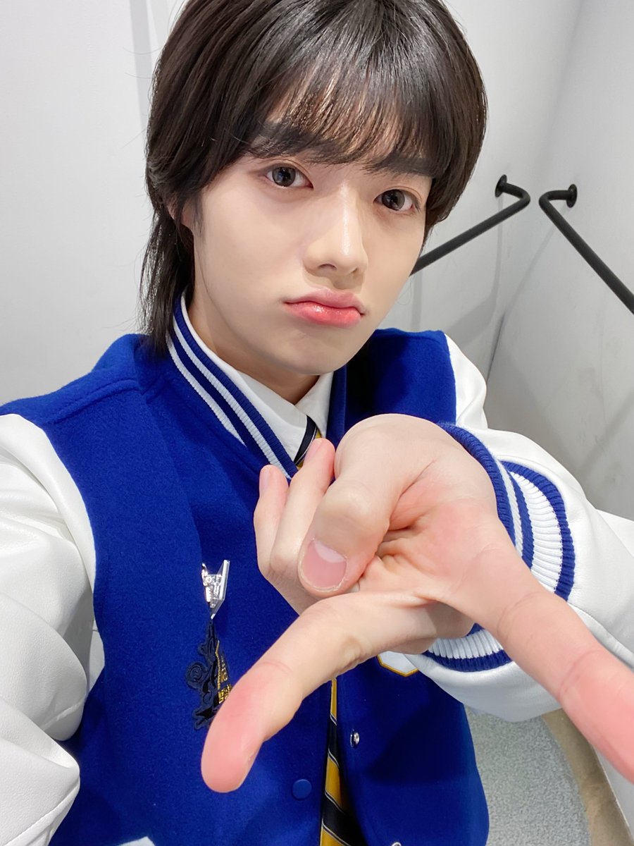 rabbit_YUMA's tweet photo. 소년판타지 유우마🤍

▫️프로필
https://t.co/3gVxFfBefN

▫️자기소개 영상
https://t.co/cz7aeTQc3c

▫️영상 메시지
https://t.co/no8jJYlKbs

▫️유우마 투표 및 서포트 투표 잊지말기🤙

#소년판타지 #FANTASYBOYS
#유우마 #YUMA https://t.co/709TYc140d