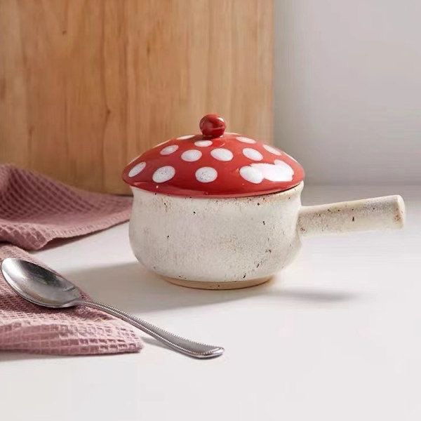 bread_vt's tweet photo. mushroom 🍄 cookware ?? https://t.co/4noRAaGQnM