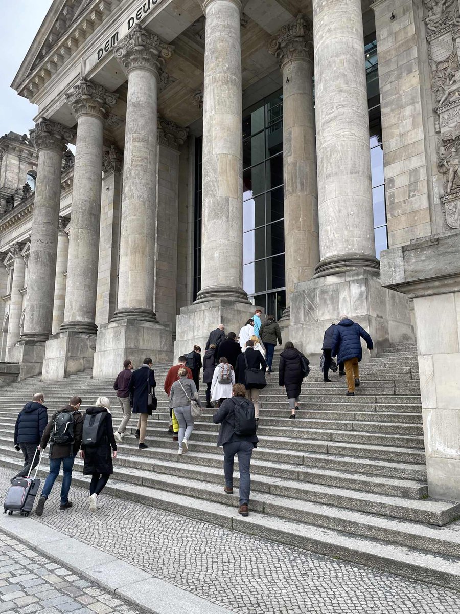 Wissenschaftsplattform Sustainable Finance tweet media