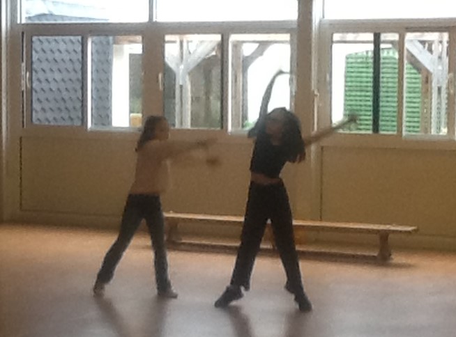 Foxes_Class's tweet image. We have been absolutely blown away by the dazzling talent in Year 5. What an incredible way to finish off the term. We've been treated to singing, dancing, magic acts and so much more. How lucky are we to have such incredibly talented children in our year group! @CrocClass