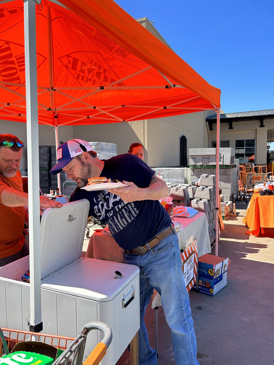 GairettLamkin's tweet photo. Pro Appreciation at Greensboro, thank you Pro team! https://t.co/NjM1xciolr