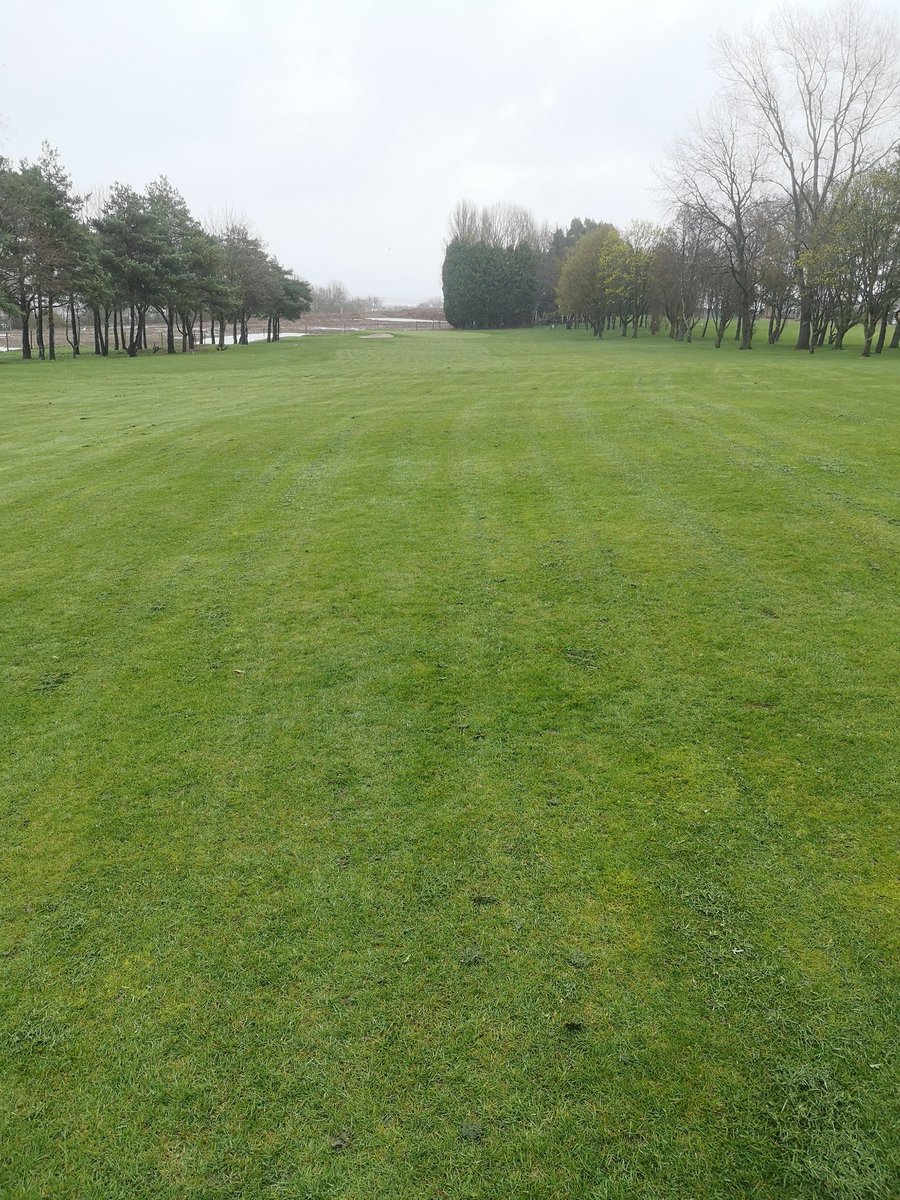 phelper1's tweet photo. @bigmowerman @thwhiteground
150mm rain in March
Course closed but still managing to cut fairways with the @ventrac Contour deck! #ventrac https://t.co/tKYo9ZUNZR