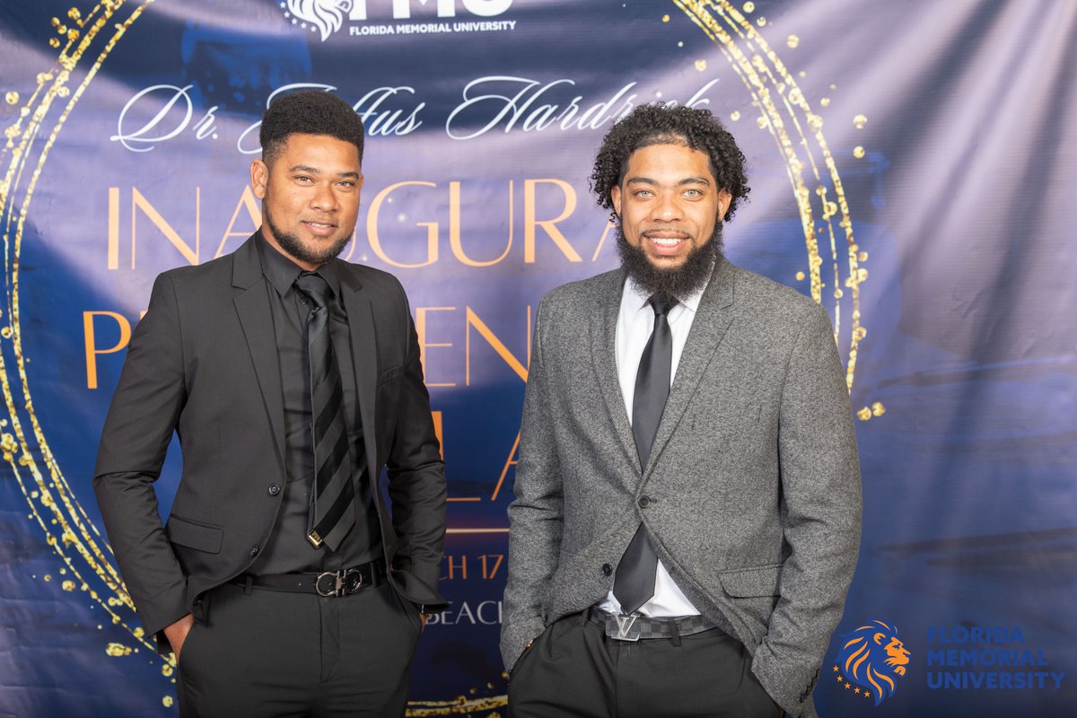GoFmuLions's tweet photo. Young and hungry coaches at @FLMemorialUniv!!

#hbcu #fmu #lions #soccer #basketball #CoachHeard #CoachYoung #Jamaica #America 🦁🏀⚽️🇯🇲🇺🇸 https://t.co/6ZgBdIJ7w0