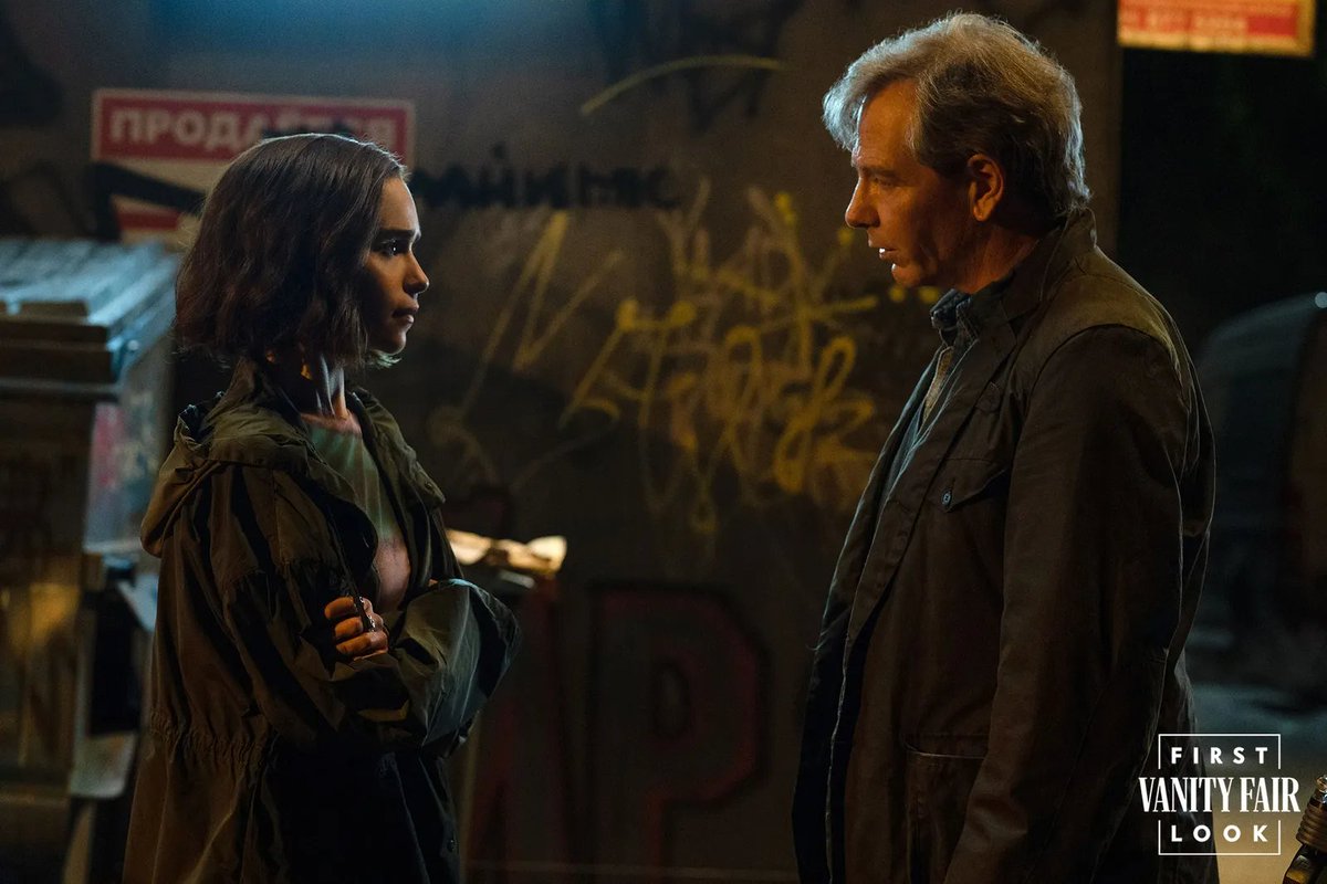 getFANDOM's tweet photo. Emilia Clarke's character in 'Secret Invasion' already appeared in 'Captain Marvel,' reveals Samuel L. Jackson 

(via @VanityFair | https://t.co/XVcfF3yXdD) https://t.co/2rc5LQxzKZ