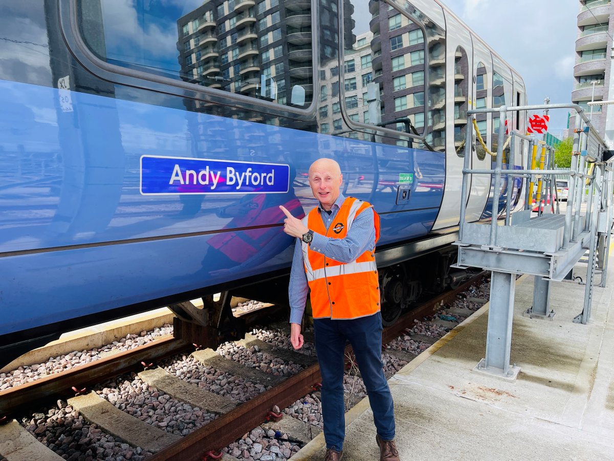 'Train Daddy' Andy Byford has been honoured with his name on one of our #ElizabethLine trains!

With 1/6th of all UK train journeys travelled on the Lizzy line, that means 0.24% of all UK train journeys will be on the 'Andy Byford'