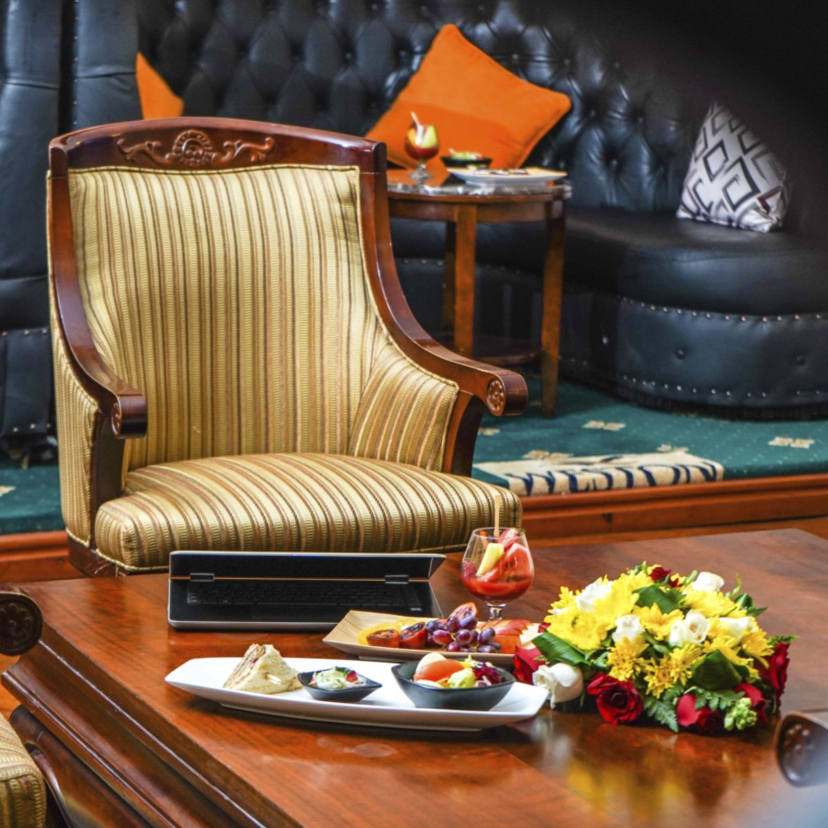 weston_hotel's tweet image. We have introduced a private exclusive lounge with various membership packages. Babu lounge is ideal for VIPs and busy corporate executives.
#MembersGetIt #VIP #EXCLUSIVE