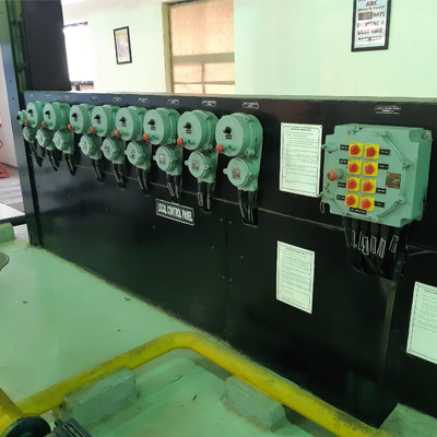 DefenceDecode's tweet image. MoD today signed a contract with Ultra Dimensions Pvt. Ltd. (#UDPL), Vishakhapatnam for modernization of Naval Aircraft Yards (NAYs) at Goa &amp;amp; Kochi, at a cost of approx. Rs 470 cr.
 The NAYs undertake servicing/repairs of Naval Aircraft, Aero Engines, Rotables and Test Equipment