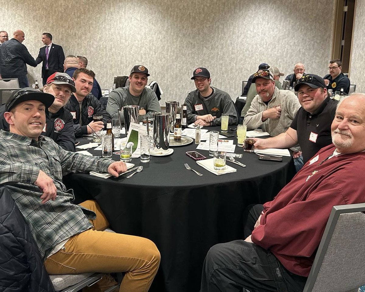 kelleycawthorne's tweet photo. Melissa joined and shared legislative updates with the Michigan Professional Fire Fighters this week for their district meetings! #mpffu #legislation #partnerships https://t.co/Je8pjkRJ8o