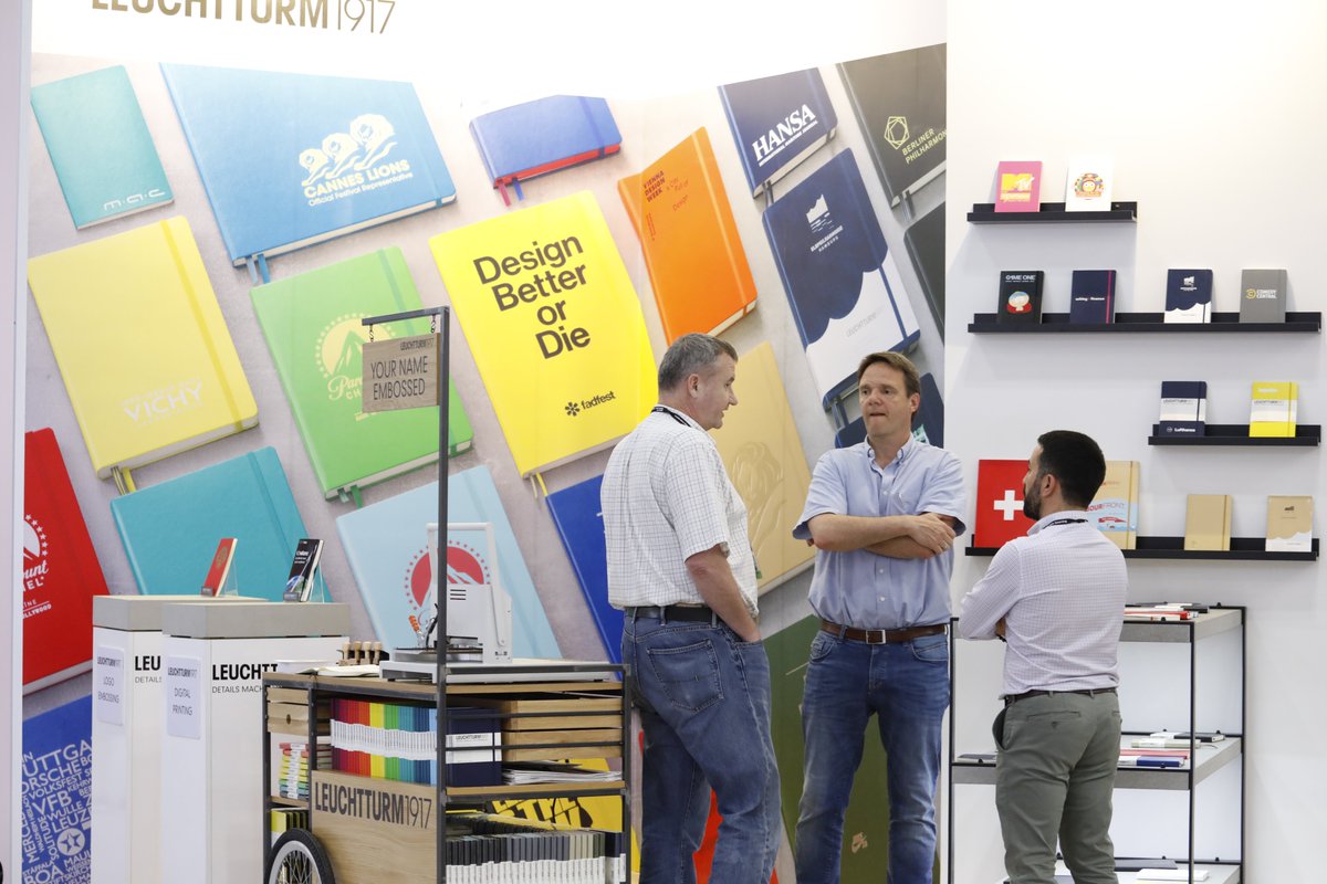 Gift Focus Magazine tweet media