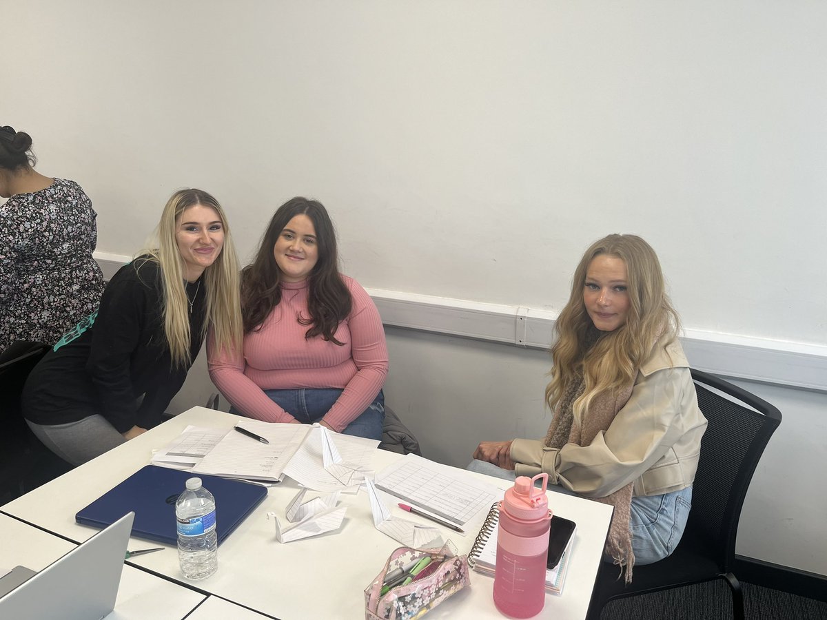 Theresajeanesme's tweet photo. It’s Micro teach day!!!! 🙌🙌✅ lots learnt from our future children’s nurses https://t.co/LXaJReSPry