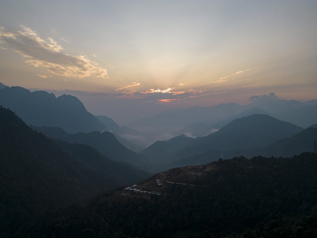 Wonderful final workshop this week in SaPa, Northern Vietnam 🇻🇳 with stakeholders including H`mong, Tay and Thai ethnic minorities for our project on understanding the social and environmental impacts of Covid-19 border closures across Lao Cai, Dien Bien and Langson provinces.