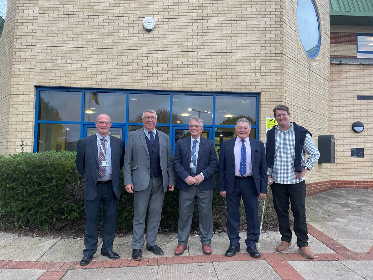 Last night, the final meeting of SSDC was held ahead of the creation of Somerset Council. Council chairman Paul Maxwell said: "We can be justifiably proud of everything we have achieved and look forward to the future with confidence." See more here - youtube.com/watch?v=KAf4zK…