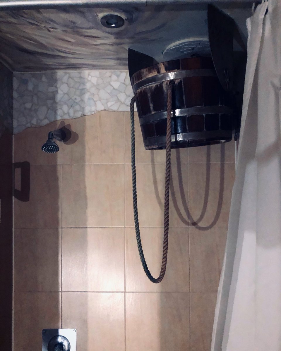vkoralis's tweet photo. ŠOKS
Nē, nē, nekas tik labi nešokē, kā šī pirts spaiņa paraušana uz galvas. Uzreiz atkal sagribas dzīvot (ja nu kāds šaubās)… 😀
#pirts #mācītājsatpūšas https://t.co/AY6E1881sl