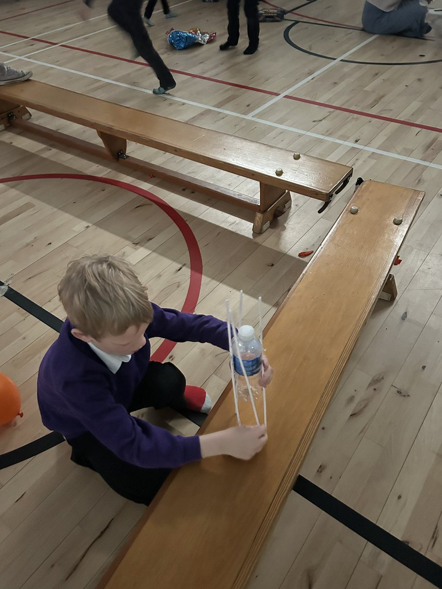 StJosephs_P6's tweet photo. P3 and P3/2 had an out of this world experience on Space Day🪐🚀What better way to celebrate the end of our Space topic than by building rockets, being astronauts, making moon craters and star-gazing in the planetarium?! 👽☄️🚀@stjosephsedin https://t.co/u1NZTHlGOd