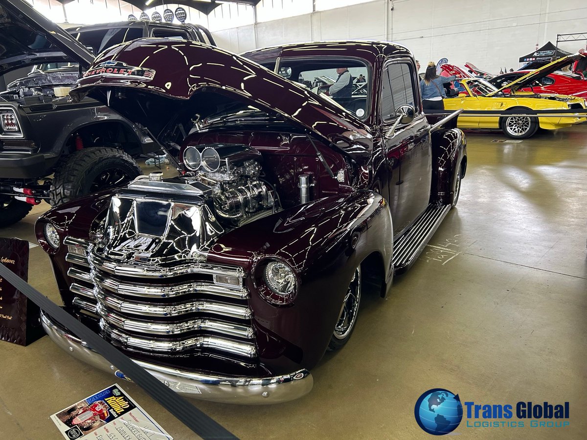 TRANSGLOBALAUTO's tweet photo. Your vehicle doesn't have to be an expensive classic, or a brand new super-car to receive the best care when #shipping with Trans Global. Our dedicated Customer Service Agents will ensure a safe transport to any destination of your choice, no matter what type of vehicle you have. https://t.co/qfCYcB7M2X