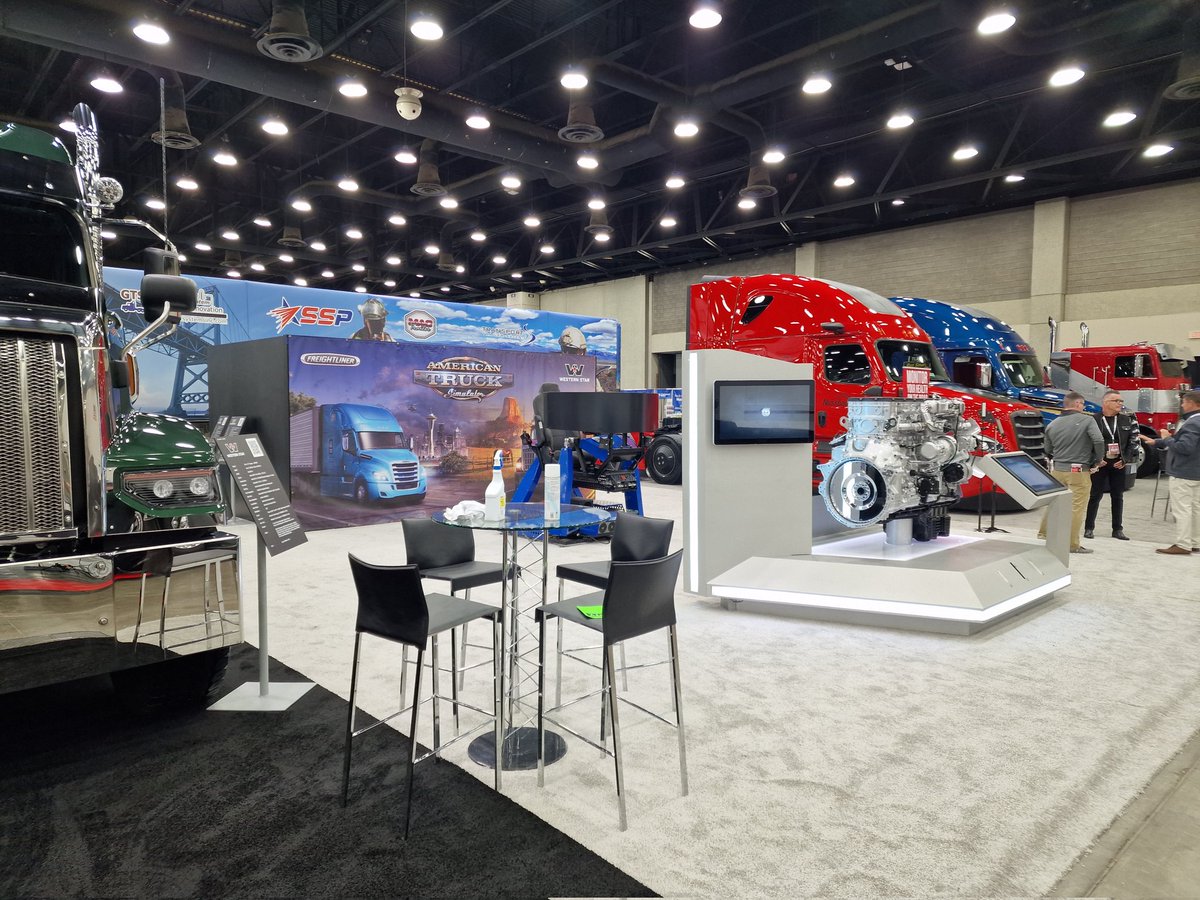 SCSsoftware's tweet photo. The second day of the #MATS2023 expo in Louisville, Kentucky is about to begin! 🙌

If you're attending this amazing event, make sure to stop by at the @DaimlerTruckNA booth where we have one of our 4D Motion Sim ready for you! 🎮

See ya there! 😉

#StarNation #WesternStarTrucks #FreightlinerTrucks #BestCommunityEver