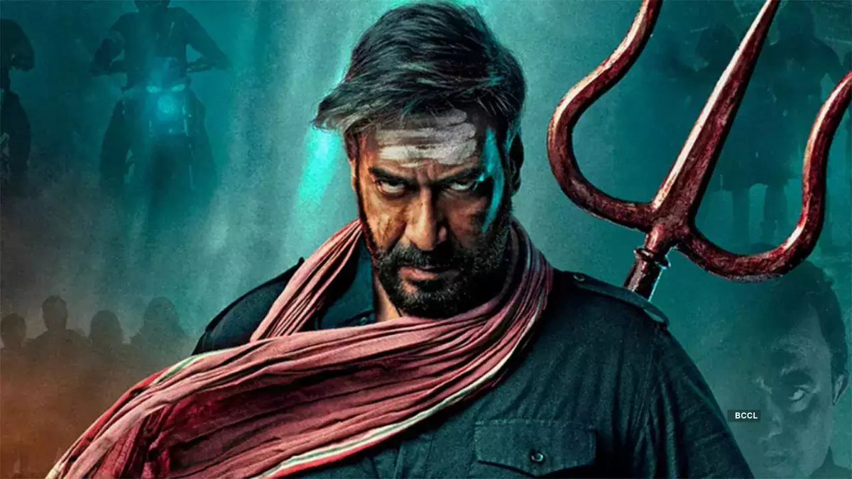 #Bholaa #Review 
It's a mass entertainer with a series of great action scenes which will force you to believe in the supremacy of the DIRECTOR #AjayDevgn 🤌
#Tabu and #DeepakDobriyal nailed there characters with #RaviBasrur 's BGM 🥵 & Post Credit Scene 😉
Rating:3.5/5
⭐⭐⭐💫