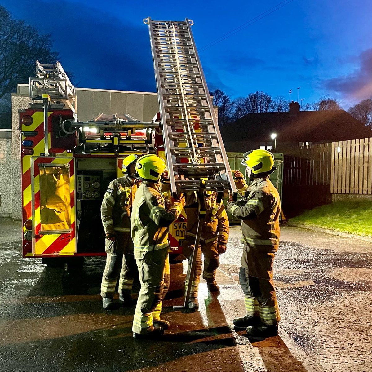 Linlithgow Fire Station tweet media