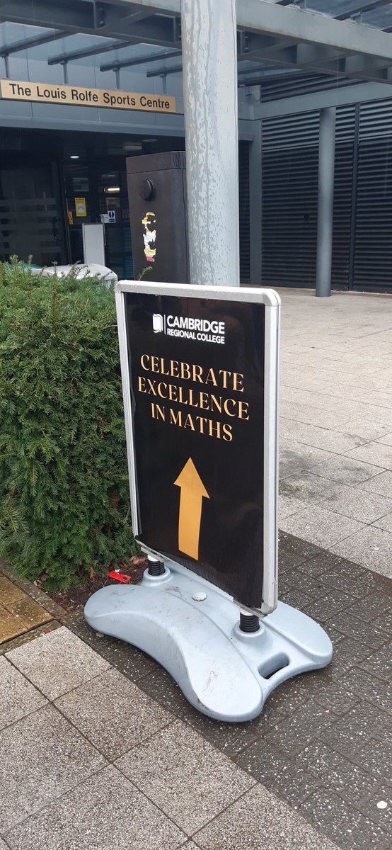 lihopker's tweet image. What a fantastic final day of the CfEM programme at CRC CfEM. I had a great morning all about Functional Skills maths, and have had the opportunity to talk with so many different people at the @MEIMaths stand. Well done Julie and the whole team at @CRC_College #CfEM #FEmaths