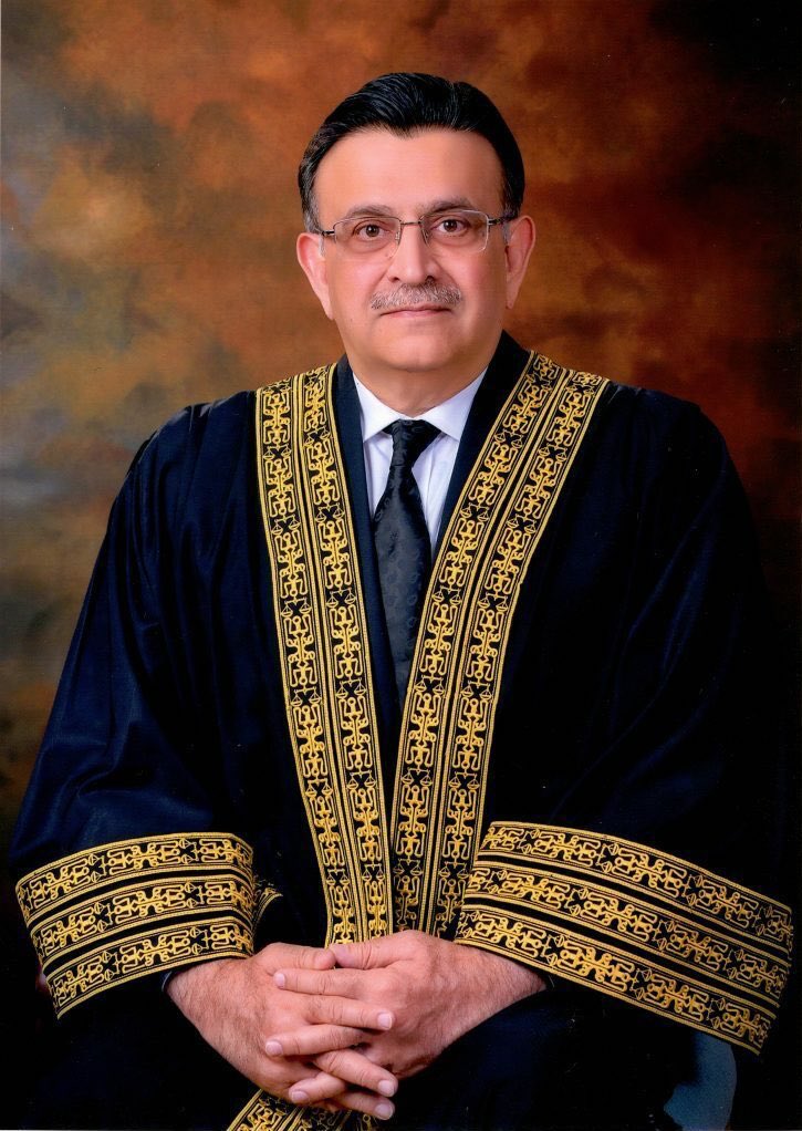 mianmnasir1's tweet photo. One Word for him?
Mine- Solute to you 🫡
#OneManStanding #WeStandWithCJP #عدالتوں_کو_دھمکانا_بند_کرو #JISOO #ActiveInsafians https://t.co/ksPzATMRKb