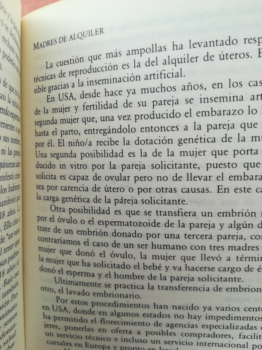 torrresblasco's tweet photo. Igual hay quien se sorprende de la actulidad de este libro de Leonor Taboada publicado en 1986.  Desde luego no quienes han bebido en las fuentes del feminismo. https://t.co/Ahacfxb7Jf