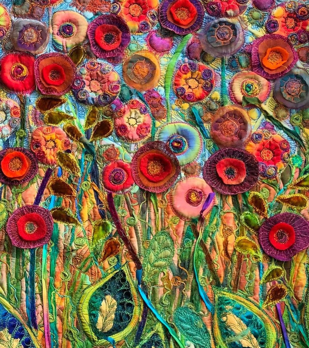 womensart1's tweet photo. Michelle Mischkulnig, contemporary Australian textile artist #WomensArt https://t.co/nMg7lko98h
