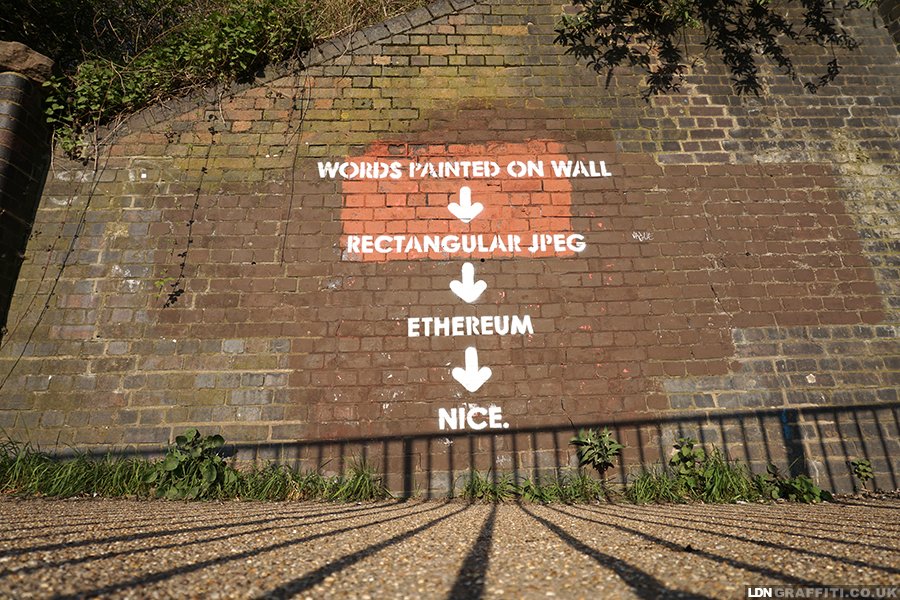 LDNGraffiti's tweet photo. I’ll update the #LDNgraffiti website soon as I can, so there'll be over 100,000 photos of #London #Graffiti &amp; #StreetArt in the database #ThereCanBeOnlyOne #LDNGraffiti #GoGetLostInAGoodWay > https://t.co/OLuW0ehh7A (no ads, it’s free, &amp; always will be)
PIC: #StreetArt by #MOBSTR https://t.co/DOZYUIcbd1