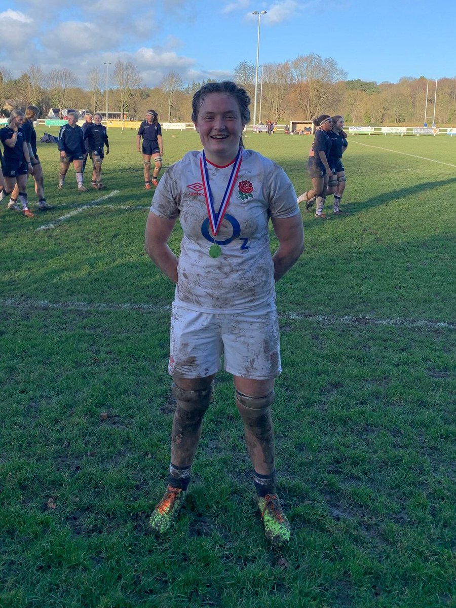Sophie McQueen - Captain of England U18 Womens Squad!!

We've just heard Sophie, who learned to love Rugby at <a href="/ChippenhamRFC/">Chippenham RFC</a> and is a local Girl, has been selected at England Captain!!

We're so proud for her! #RugbyFamily 
englandrugby.com/news/article/s…
