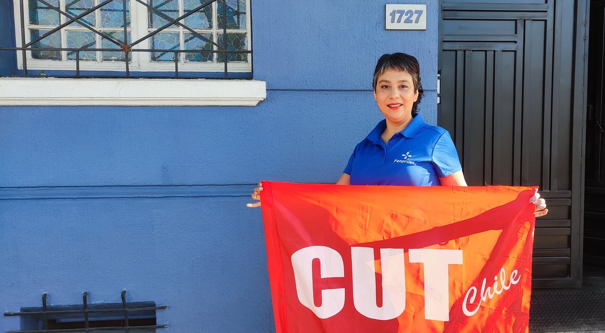 Fenpruss's tweet photo. #CUT 🔵 Dirigenta Fenpruss asumió como vicepresidenta de Comunicaciones de la @Cutchile  https://t.co/OIfHFN0bT0 https://t.co/M6qccnDno5