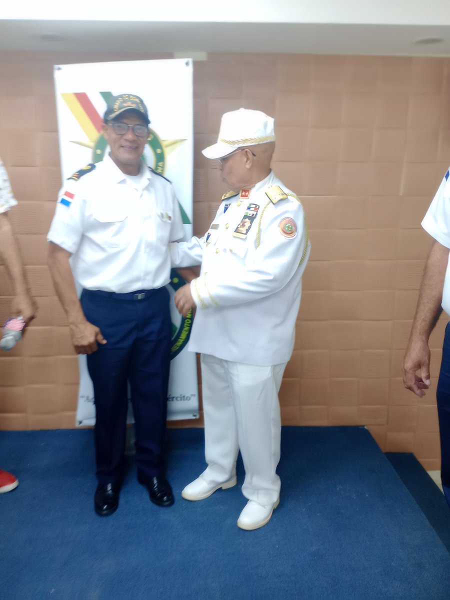 Jrvs66's tweet photo. Todo listo para servirle a la patria durante Semana Santa. https://t.co/m0RoxgdBNi