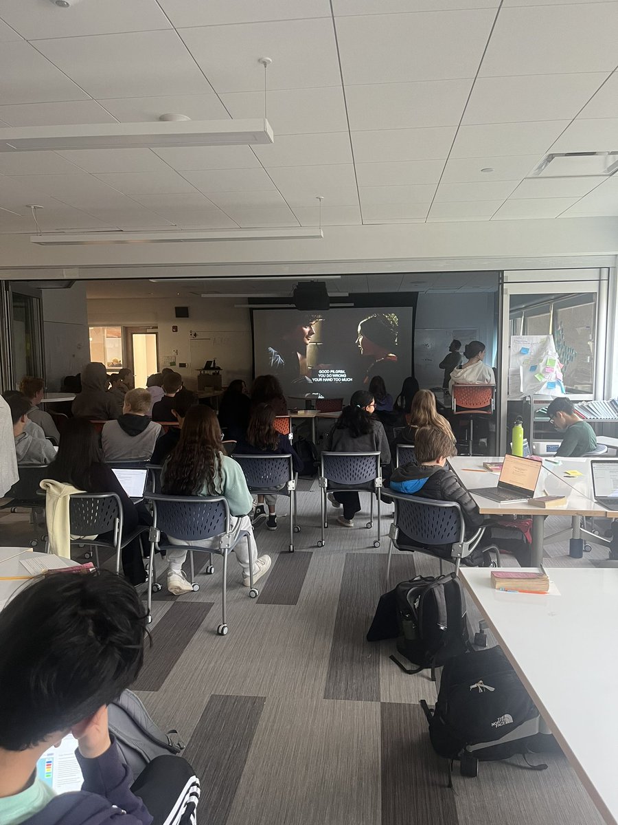 MsCallanTweets's tweet photo. Had to use our #flexiblespace to watch Romeo and Juliet meet as a mega class! #wearechappaqua @JessicaLeitman @CayneLetizia https://t.co/Q4Ns9gTIoU