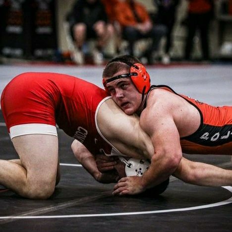 ALockeMachine's tweet photo. Some shots from this past wrestling season at Ohio Northern University. #topgang #OnTheHunt https://t.co/ccOh5mqpLw