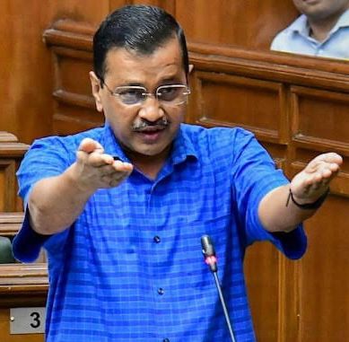 LawBeatInd's tweet image. Rs 25k cost imposed of #ArvindKejriwal by Gujarat High Court for triggering the controversy of #PrimeMinisterNarendraModi&apos;s educational degree through the RTI route when the same is already available in public domain

#PMModiDegreeRow 
#PMModiDegree