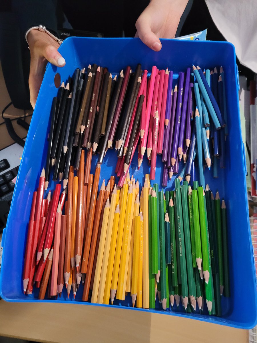 Mrs Love tweet media