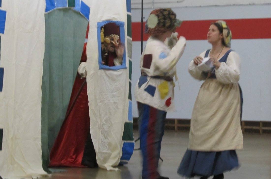 PlayerPatchwork's tweet photo. #FlashBackFriday 2016's "Follies of Fools" at #MySCA Masque de la Fou! #FBF
"Pantalone's ProtΓ©gΓ©" is a #commedia dell'arte retelling of the kyΕgen "Hone Kawa" which you may be able to see again in a few weeks!
#CommediaDellArte #improv #theater #Midrealm #SCA #RegramMySCA https://t.co/PHIiXhQTrk