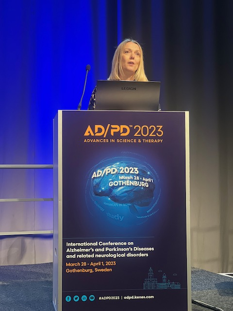 DanLeeLab's tweet photo. Dr. Selenica had an awesome talk at AD/PD on Wednesday discussing citrullination of TDP-43 in LATE. Great job @SelenicaLab! https://t.co/tKczdzpnku