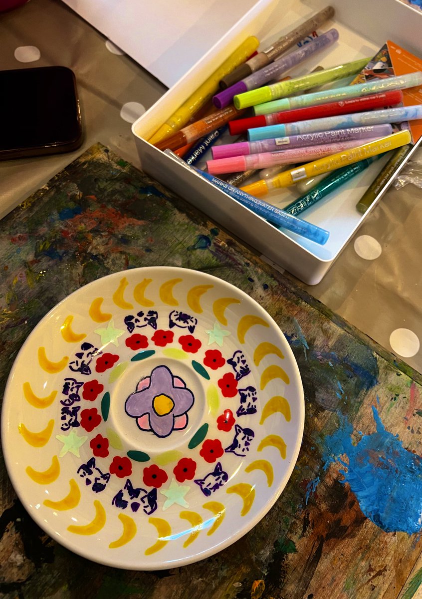 gouldpaint's tweet photo. Plate painting at https://t.co/oSrjc0NGdA every Tuesday at the Storehouse Skegness https://t.co/3MznpSMbwB #lincolnshire #splashofgold #splashphotography #splash #splashofcolor #yorkshire #skegness #skegness_official #skegvegas #steve #stevegould  #splash_of_gold_official https://t.co/Be3KQNsg33