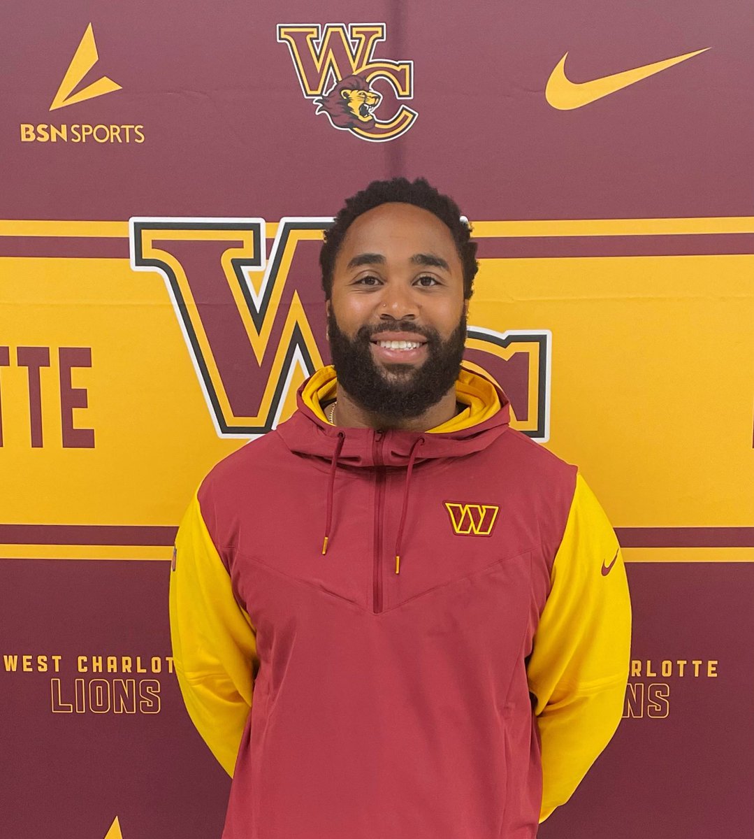 CoachRWilliams7's tweet image. New Home!! Welcome to the LIONS DEN 🦁 

#westcharlotte #dubc #manthethrone #newprofilephoto