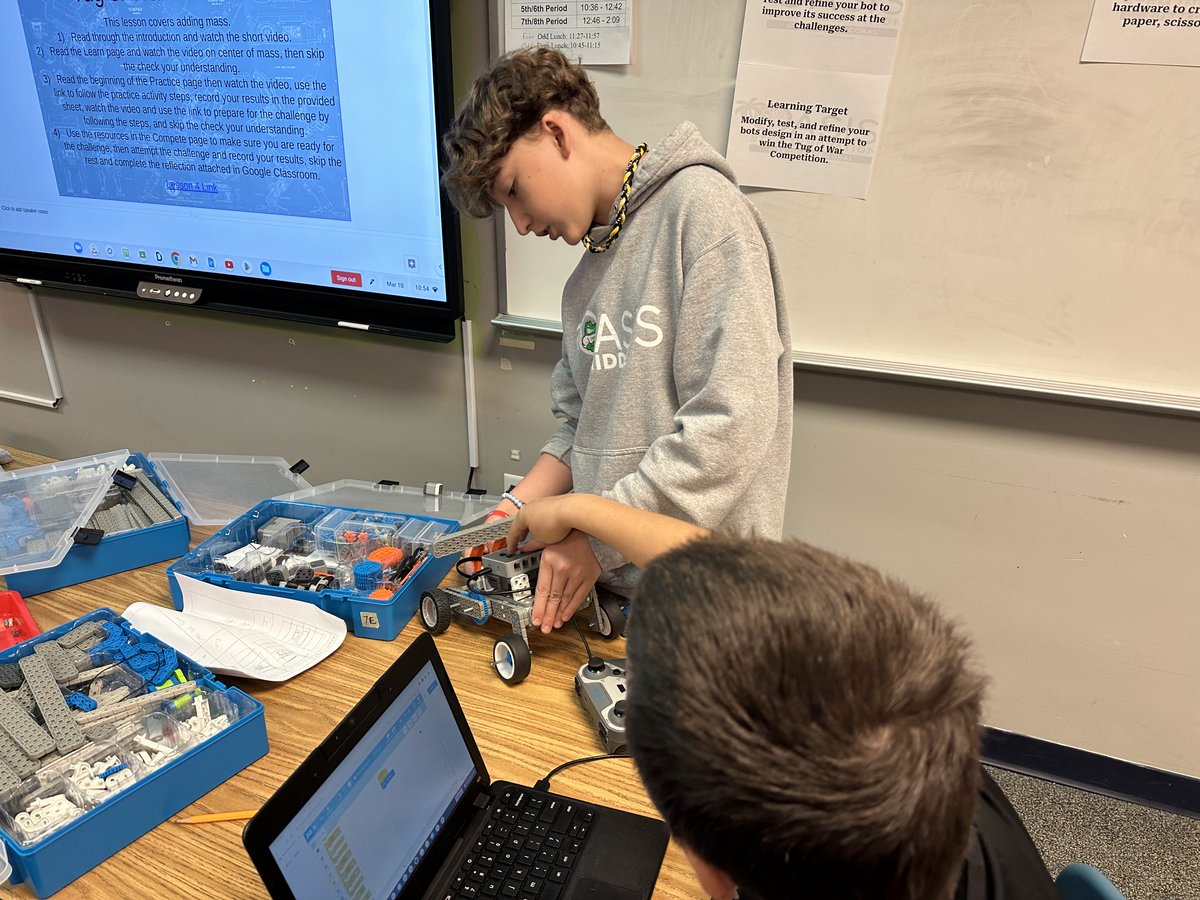 Oasis STEM Program tweet media