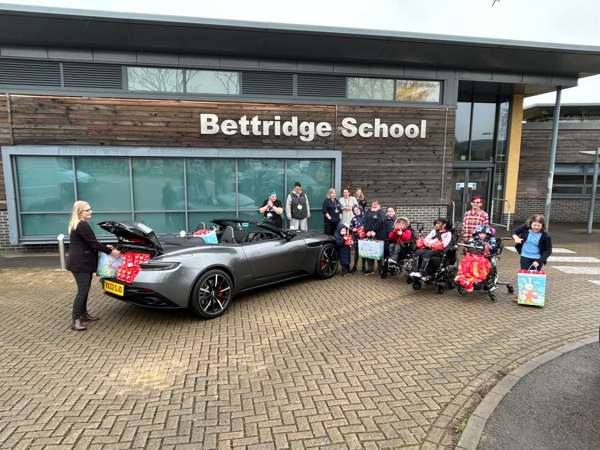 A big thank you to Irwin Mitchell and H.R Owen who kindly donated Easter Eggs to pupils this year. Both companies are great supporters of the School and we are so thankful for their continued support of the School. Happy Easter from everyone at Bettridge.