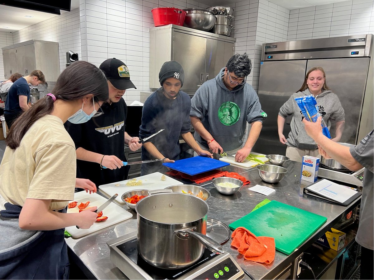 Seneca Dual Credit tweet media