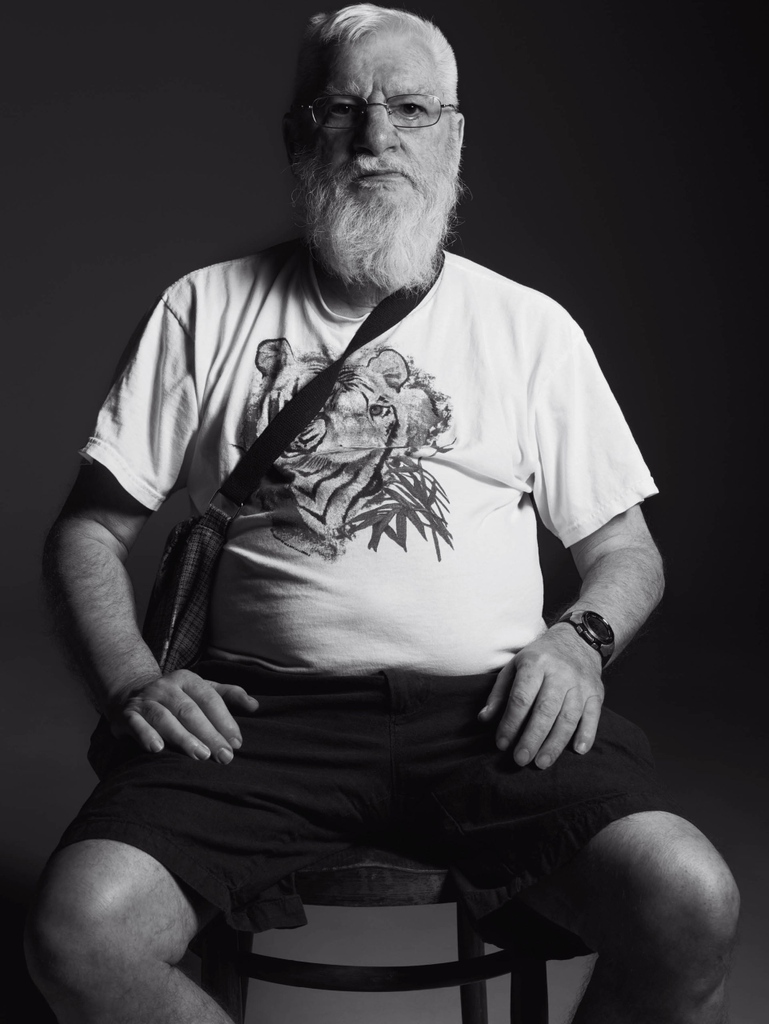 MarianGoodman's tweet photo. Remembering #DanGraham on what would have been his 81st bday. MGG, Lisson Gallery, 303 Gallery, 3A Gallery, and Printed Matter are honored to present exhibitions of Graham’s work across our NYC spaces, paying tribute to a figure whose legacy extends beyond his art making. https://t.co/Tybb6NA1y8