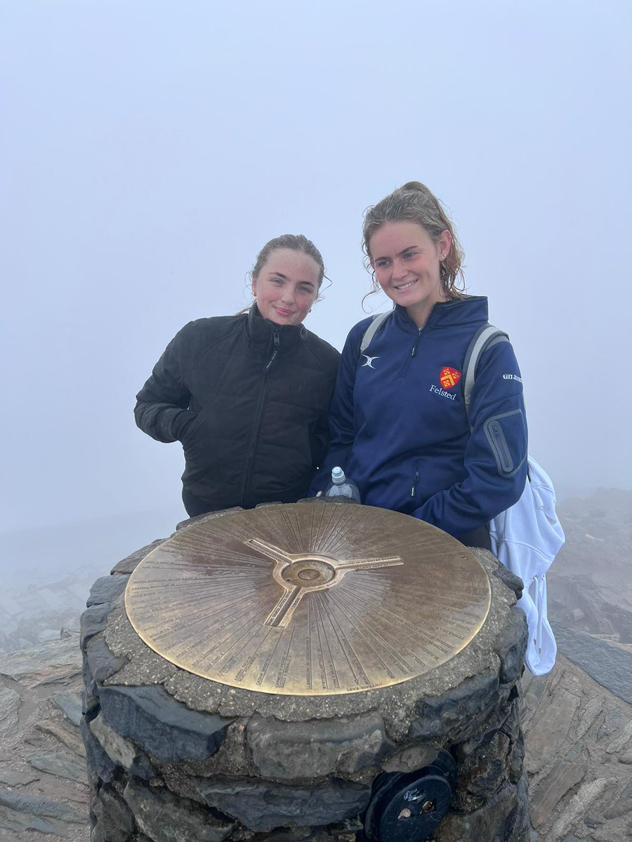 QuestLondon's tweet photo. Quest Students Jamie and Archie and then Beaux and Demi climbed Snowdon this week in their fundraising mission to support @actionforat

Show them some all some love!! Amazing effort guys! 👏

#questprofessional #fundraising #actionforAT #snowdon #snowdonsummit #yrwyddfa https://t.co/fY1D9KuDZx