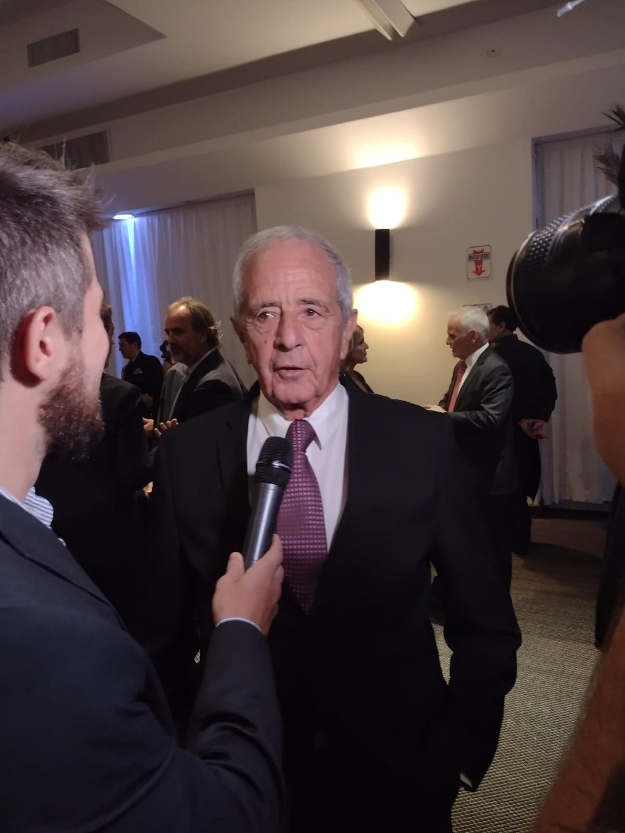 El expresidente de #River, Rodolfo D’Onofrio (<a href="/RodolfoDonofrio/">Rodolfo D'Onofrio</a> ), con <a href="/PortalON24/">ON24</a> en #CenaLibertad : “Tenemos que tener un proyecto, después viene el presidente”

on24.com.ar/nacionales/rod…