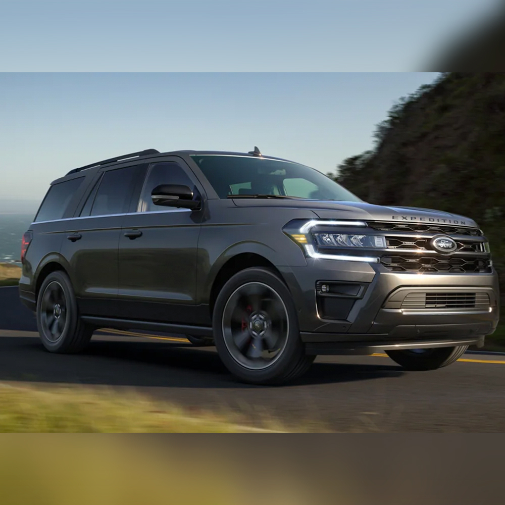 With up to 440 horsepower the 2023 Ford #Expedition is more than ready for wherever life takes you.

Find yours at Ancira Eagle Pass Ford! Call us at 830-521-4934 for more information. 

👉 See inventory: zurl.co/tm81 

#ThinkAncira #Ancira #Ford #Expedition #SUV