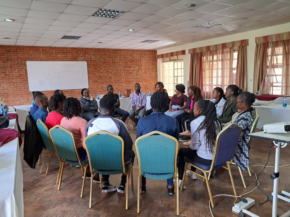 WeareShamiri's tweet photo. This week we are training #Shamirisupervisors at Machakos University with our implementing partner AMHRTF. This group will then train #ShamiriFellows and oversee them as they implement the #Shamiriprogram in schools across Makueni and Machakos ๐ https://t.co/QBnznAJQR8