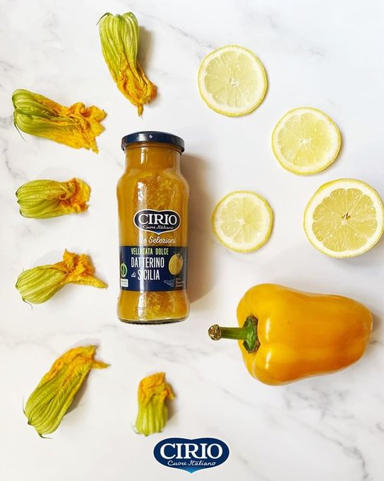 PassioneCirio's tweet photo. Oggi siamo colorati come la nostra #Vellutata di #DatteriniGialli di #Sicilia
Ideale con i sapori di contrasto come ad esempio le zest di limone ma anche con sapori piΓΉ dolci come quello dei peperoni gialli o dei fiori di zucca. E tu quale abbinamento preferisci?π https://t.co/YScuC4uzNM