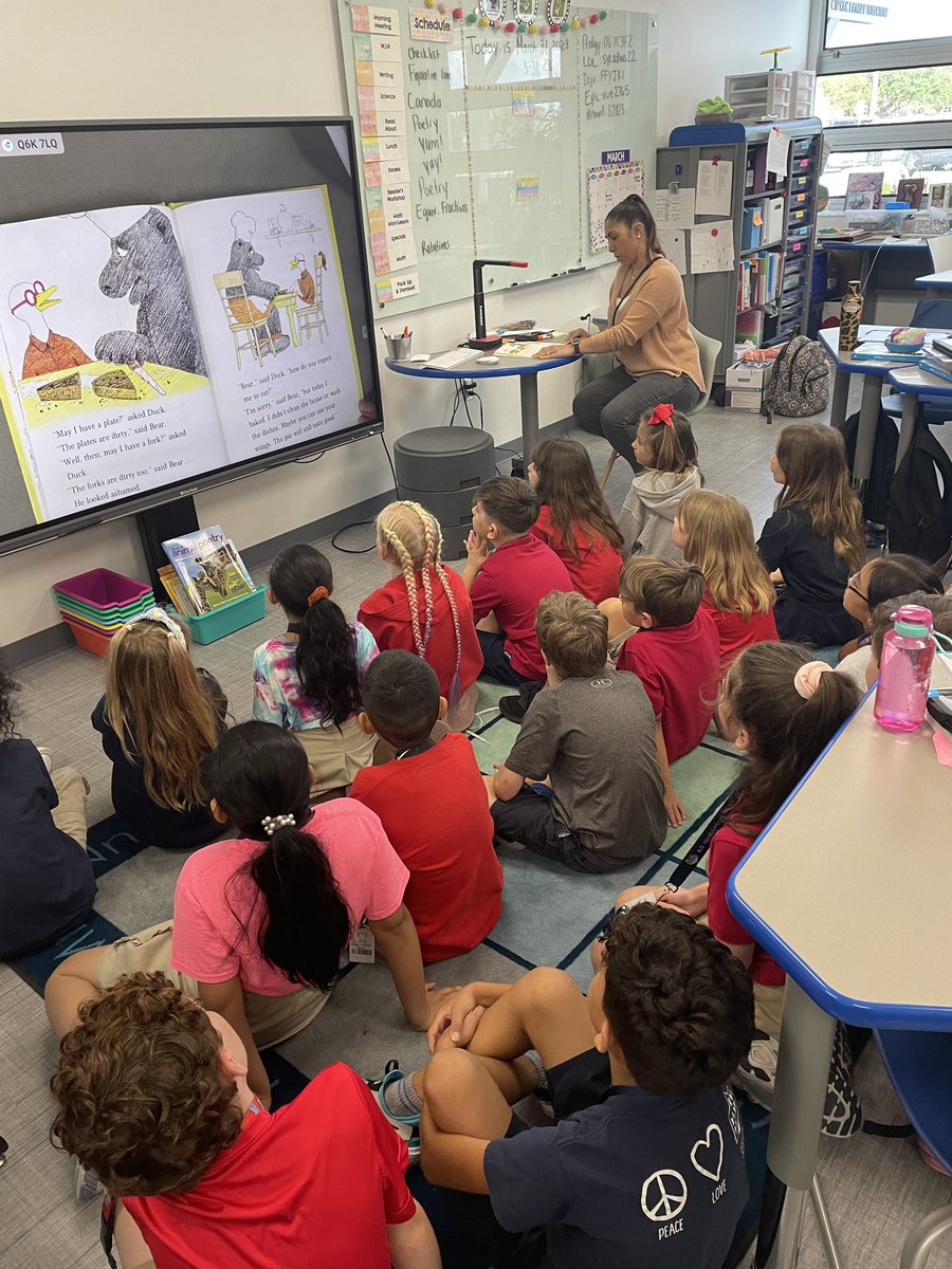 We love FAU Reading Crew Fridays! <a href="/ADHUS_FAUHS/">ADHUS & FAU HS</a> @ADHUSelementary
