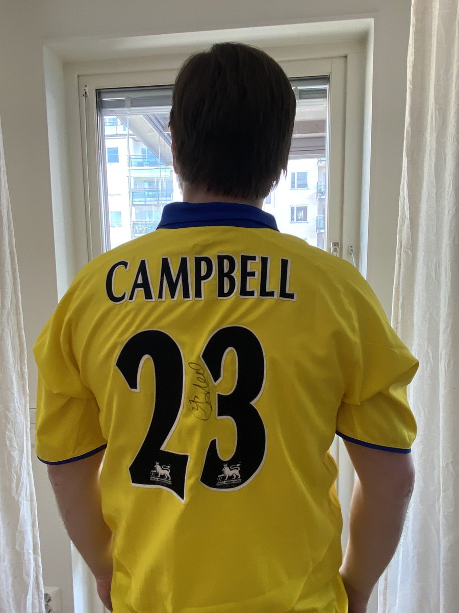 Fotbollströjefredag med Greta till förmån för <a href="/barncancerfond/">Barncancerfonden</a> #Fotbollströjefredag <a href="/ArsenalSweden/">ArsenalSweden</a>