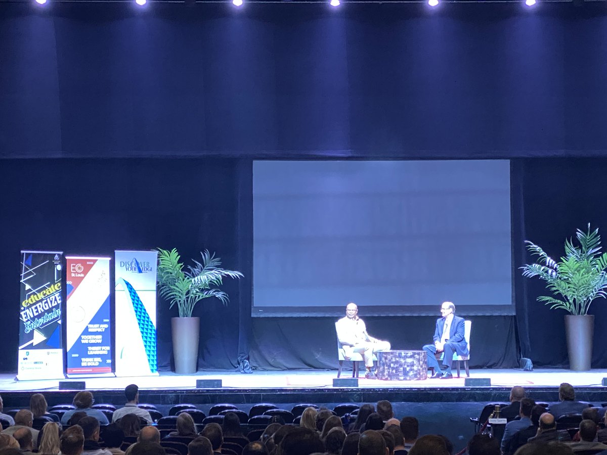 Always an honor to learn from those who have been there, and done that. Earlier this week I heard Mike Singeltary, Pro Football Hall of Famer, speak at the joint EO/YPO learning day.

#AlwaysLearning #ProFootball #HallofFamer